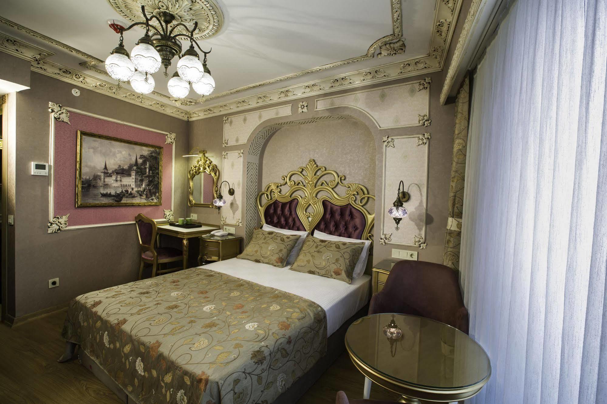 Phosphorion Hotel อิสตันบูล ภายนอก รูปภาพ A room at the hotel