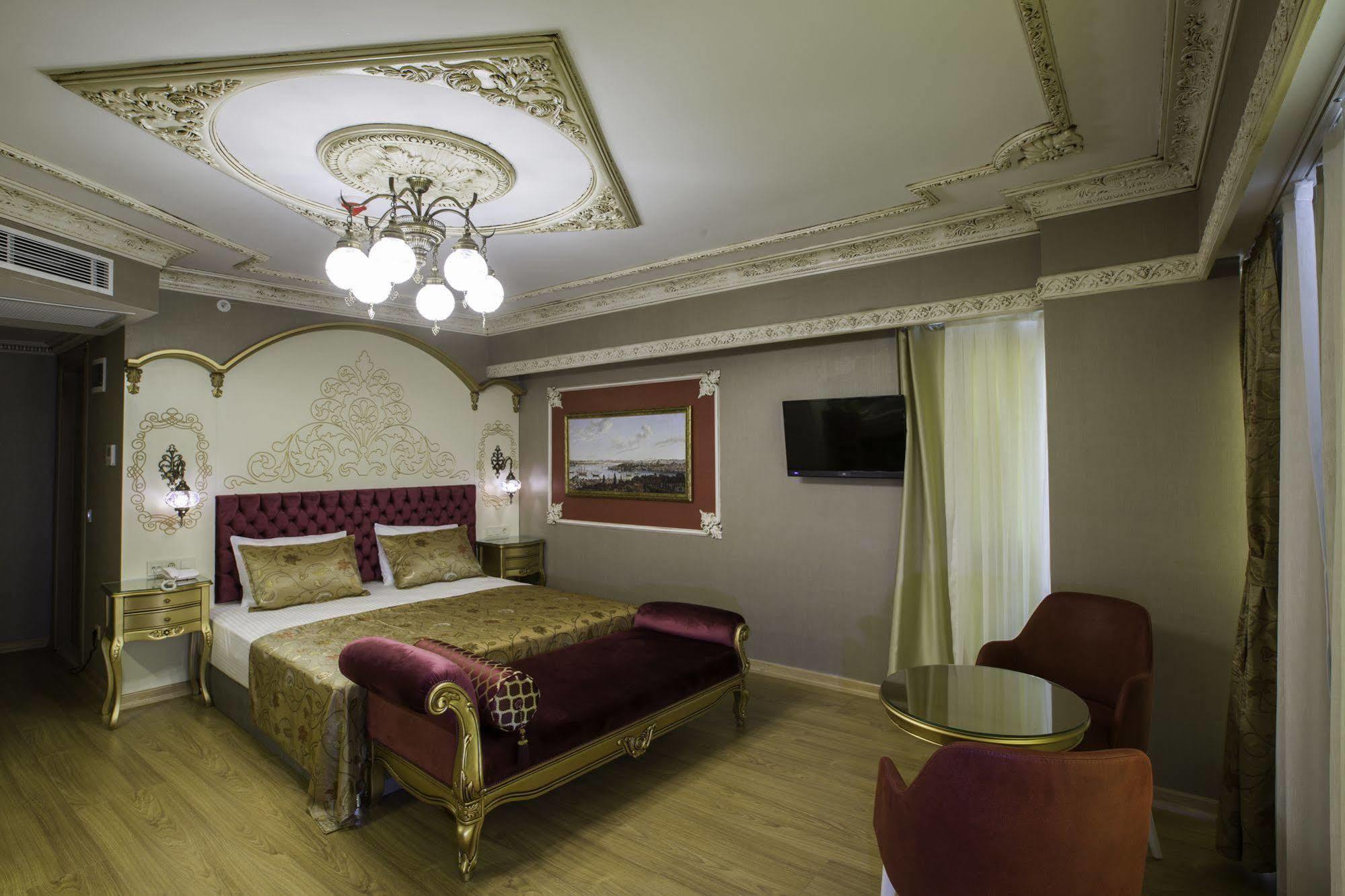 Phosphorion Hotel อิสตันบูล ภายนอก รูปภาพ A bedroom in the hotel