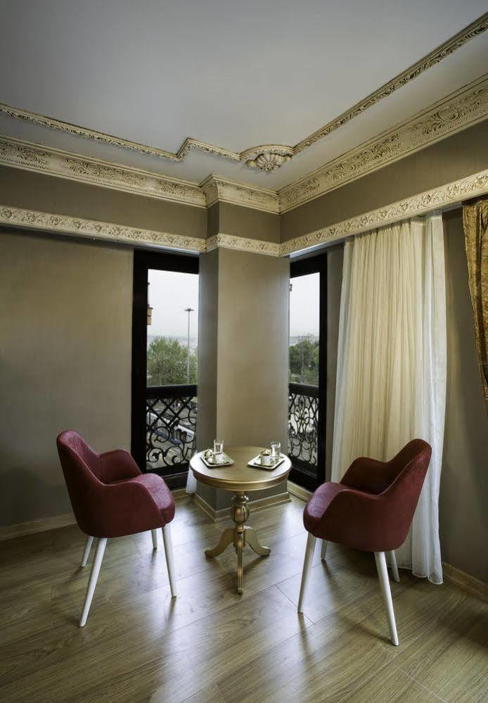 Phosphorion Hotel อิสตันบูล ภายนอก รูปภาพ A room at the hotel